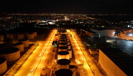 Akdeniz Akaryakıt Gece Görüntüsü